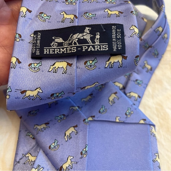 Hermes men’s tie horse print - Picture 4 of 5